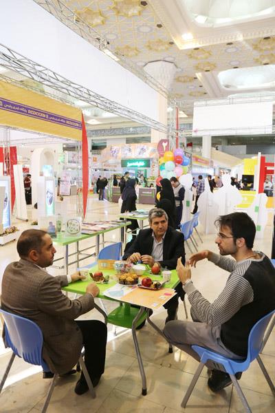 غرفه مجلات رشد در بیست‌و سومین نمایشگاه مطبوعات، آبان ۱۳۹۶