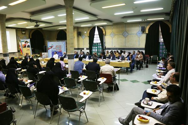 هفدهمین همایش معاونان و نمایندگان نشریات رشد شهرستان‌ها و مناطق استان تهران؛ شهریور 96؛ تهران