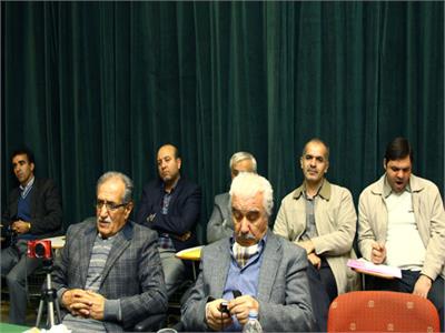 مراسم نکوداشت صدمین شماره رشد آموزش زبان