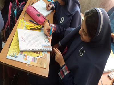 دانش آموزان دبستان شهید خوشنویسان