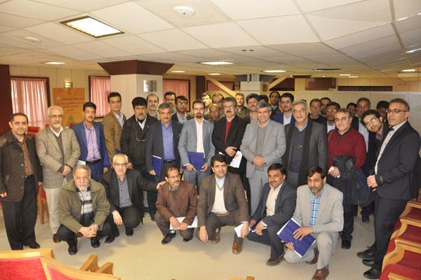 نشست هم‌اندیشی مجلات رشد با نمایندگان استان‌های بوشهر و یزد