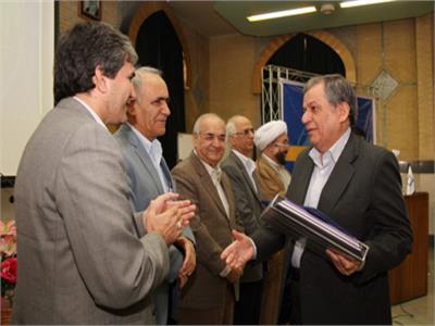 نکوداشت صدمین شماره رشد آموزش جغرافیا