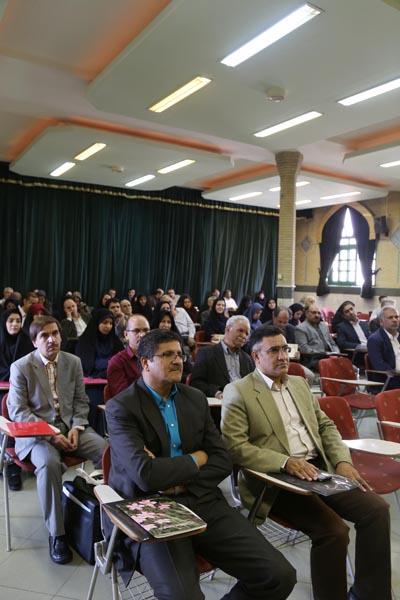 نکوداشت رشد زیست‌شناسی... مهر 94