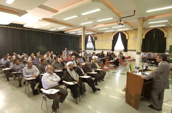 سیزدهمین نشست نمایندگان نشریات رشد شهر تهران و شهرستان‌های استان تهران 10