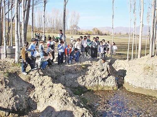 مدیریت اردو: ملاک های صلاحیت حرفه ای برای برگزاری اردوهای دانش آموزی
