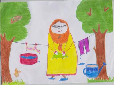 فرزانه ملک‌فر، کلاس چهارم از دبستان سمیه شهرستان جوین