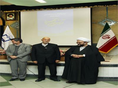 نکوداشت انتشار صدمین شماره رشد آموزش راهنمایی تحصیلی؛ 11 دی1391