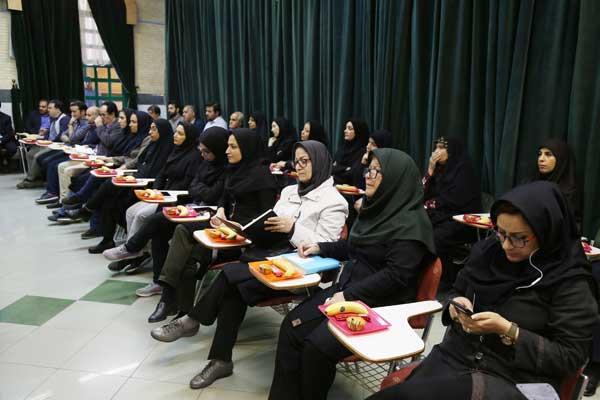 نشست همکاران دفتر انتشارات و تکنولوژی آموزشی با دکتر تورانی، ۵ اردیبهشت ۱۳۹۷