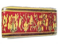 قلمدان دوره صفوی با موضوع گل و بوته اثر استاد علی اشرف