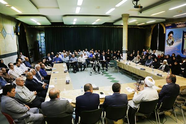 تجربه‌های تأثیر بر مخاطبان