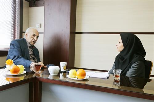 پینگ‌ پنگ از مدرسه تا قهرمانی: با امیرحسین احتشام ‌زاده، قهرمان پینگ‌ پنگ