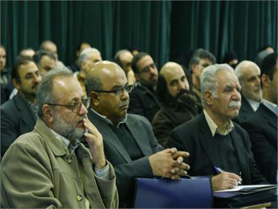 مراسم نکوداشت انتشار صدمین شماره رشد آموزش زبان و ادب فارسی . دی 90