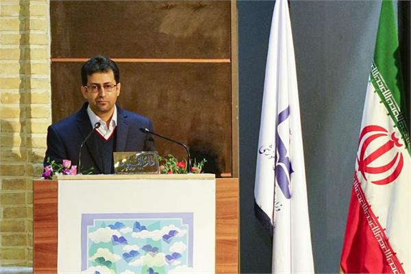 از بررسی ۳۴۹۹ کتاب تا ۱۱ اثر برگزیده در هجدهمین جشنواره کتاب رشد