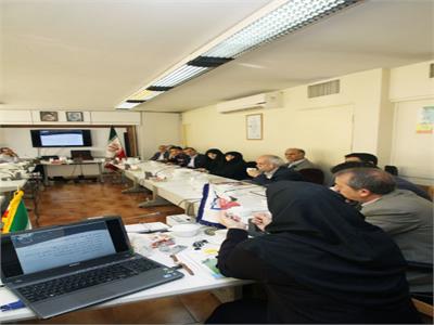 نشست علمی‌ ـ کاربردی هم‌اندیشی در باب «حوزه تفکر و پژوهش برنامه درسی ملی و نقش مجلات رشد» 27