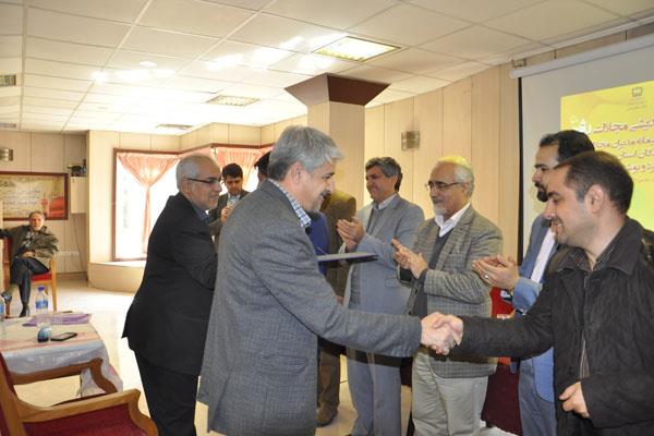 نشست هم‌اندیشی مجلات رشد با نمایندگان استان‌های بوشهر و یزد