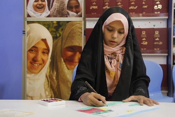 غرفه مجلات رشد در بیست‌ و سومین نمایشگاه مطبوعات، آبان ۱۳۹۶ 6