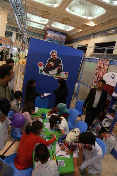 غرفه مجلات رشد در بیست‌و سومین نمایشگاه مطبوعات، آبان ۱۳۹۶