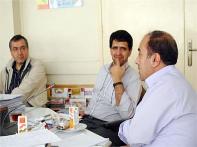 طنز در مطبوعات کودک و نوجوان