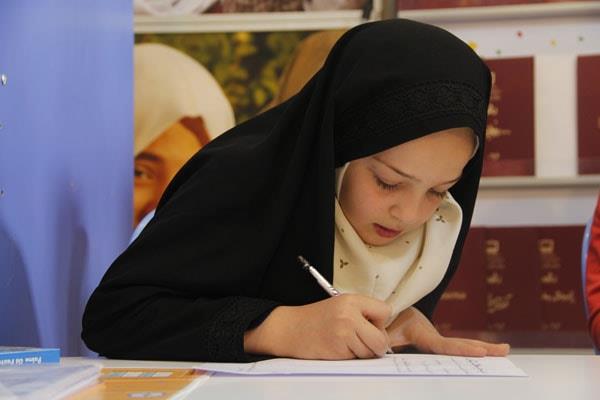 غرفه مجلات رشد در بیست‌ و سومین نمایشگاه مطبوعات، آبان ۱۳۹۶ 22