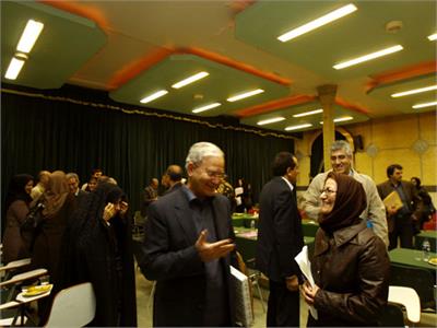 مراسم نکوداشت صدمین شماره رشد آموزش زبان