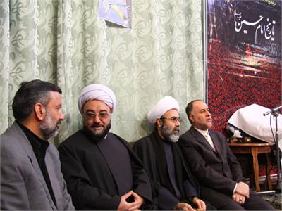 مراسم رونمایی از مجموعه تاریخ امام حسین (ع)