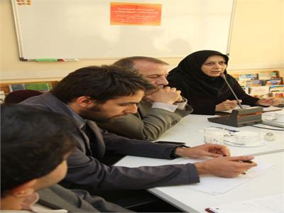 نشست علمی‌ ـ کاربردی هم‌اندیشی در باب «حوزه تفکر و پژوهش برنامه درسی ملی و نقش مجلات رشد» 19