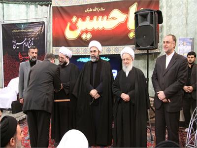 مراسم رونمایی از مجموعه تاریخ امام حسین (ع)