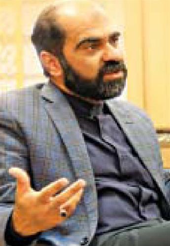 موزه انبار نیست: گفت ‌و گو با رضا دبیری ‌نژاد رئیس موزه ملک