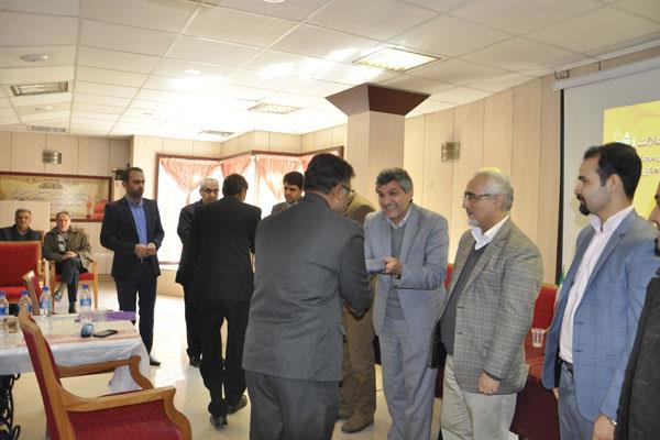 نشست هم‌اندیشی مجلات رشد با نمایندگان استان‌های بوشهر و یزد