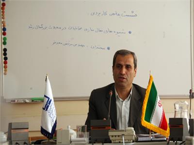 نشست «شیوه‌های فعال‌سازی مخاطبان مجلات بزرگسال رشد»، دی 90