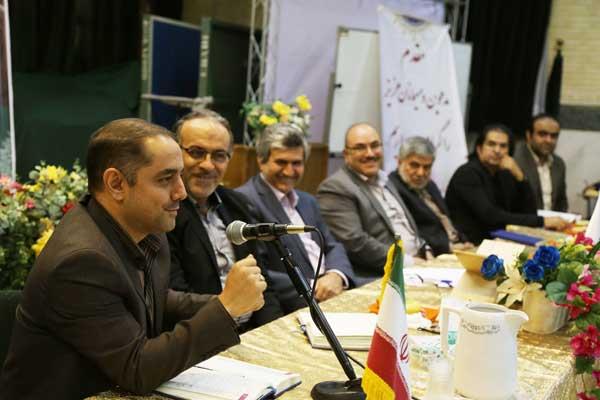 نشست همکاران دفتر انتشارات و تکنولوژی آموزشی با دکتر تورانی، ۵ اردیبهشت ۱۳۹۷