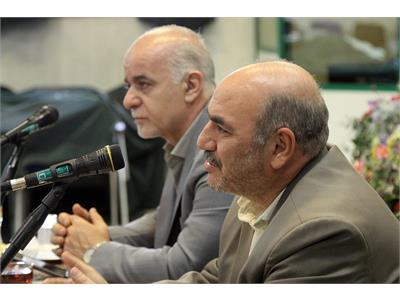 نشست هم‌اندیشی همکاران معاونت مجلات رشد و فناوری آموزشی با مدیرکل دفتر انتشارات و فناوری آموزشی