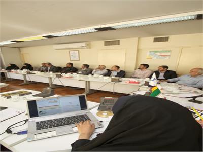 نشست علمی کاربردی بررسی مجلات آموزشی در هند و کانادا و انگلستان