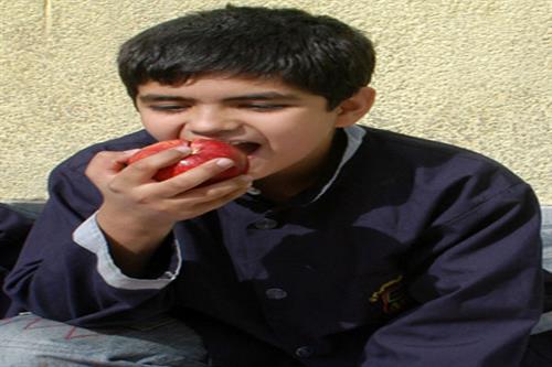 آموزگاران و سیب سلامت