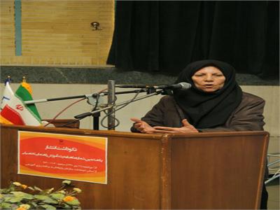 نکوداشت انتشار صدمین شماره رشد آموزش راهنمایی تحصیلی؛ 11 دی1391