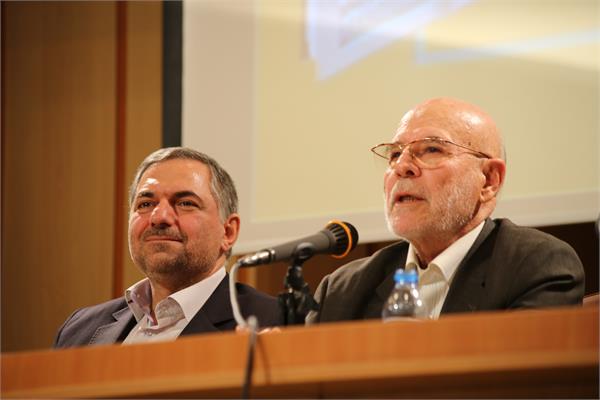 مراسم رونمایی از کتاب در تمنای یادگیری؛ 9 شهریور 95؛ شرکت افست