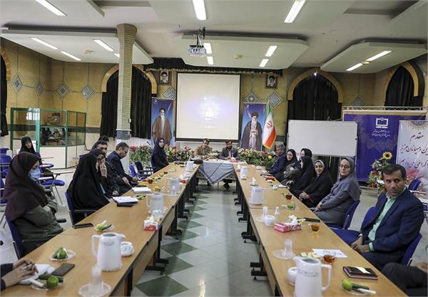 نشست آسیب‌شناسی یازدهمین دوره جشنواره ملی تولیدمحتوای الکترونیکی رشد برگزار شد