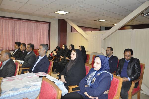 نشست هم‌اندیشی مجلات رشد با نمایندگان استان‌های بوشهر و یزد