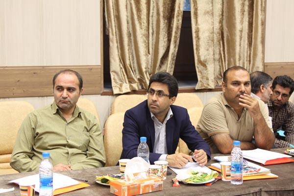 شانزدهمین نشست معاونان و نمایندگان نشریات رشد مناطق و شهرستان‌های استان تهران؛ 16 شهریور 95