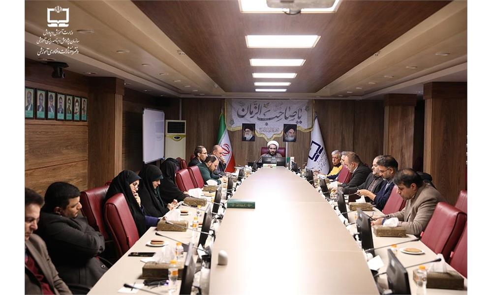 تأکید بر تقویت زیست‌بوم کتاب‌خوانی و نقش حاکمیتی جشنواره کتاب رشد در توسعه فرهنگ مطالعه