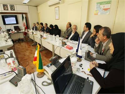 نشست علمی‌ ـ کاربردی هم‌اندیشی در باب «حوزه تفکر و پژوهش برنامه درسی ملی و نقش مجلات رشد» 9