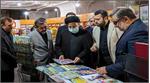 بازدید رئیس‌جمهور از انتشارات مدرسه در سی‌وچهارمین نمایشگاه کتاب تهران