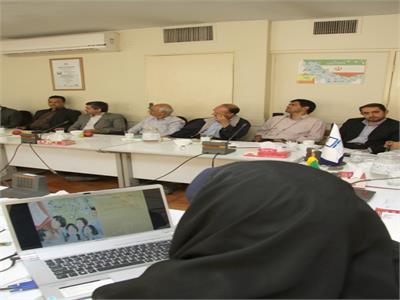 نشست علمی کاربردی بررسی مجلات آموزشی در هند و کانادا و انگلستان