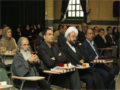 مراسم نکوداشت انتشار صدمین شماره رشد آموزش زبان و ادب فارسی . دی 90