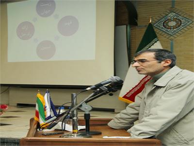 نکوداشت انتشار صدمین شماره رشد آموزش راهنمایی تحصیلی؛ 11 دی1391