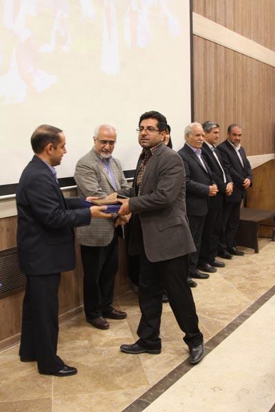 .شانزدهمین نشست معاونان و نمایندگان نشریات رشد مناطق و شهرستان‌های استان تهران؛ 16 شهریور 95