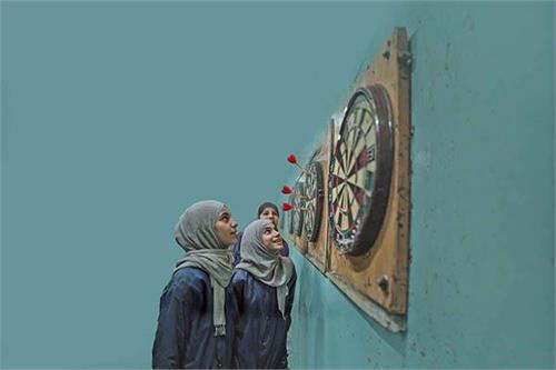آشنایی با رشته‌ آماجه (دارت)