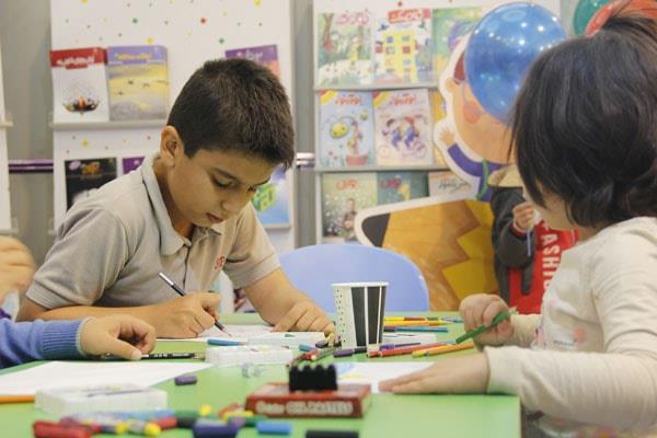 غرفه مجلات رشد در بیست‌ و سومین نمایشگاه مطبوعات، آبان ۱۳۹۶ 3