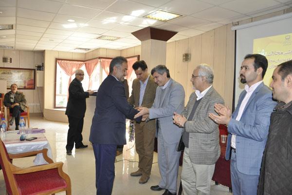 نشست هم‌اندیشی مجلات رشد با نمایندگان استان‌های بوشهر و یزد