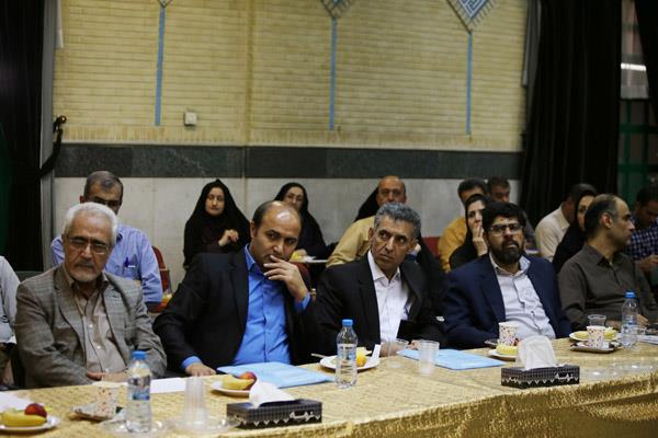 هفدهمین همایش معاونان و نمایندگان نشریات رشد شهرستان‌ها و مناطق استان تهران؛ شهریور 96؛ تهران